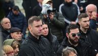 Slomio se i najtvrđi: Novica Veličković u suzama na sahrani Dejana Milojevića
