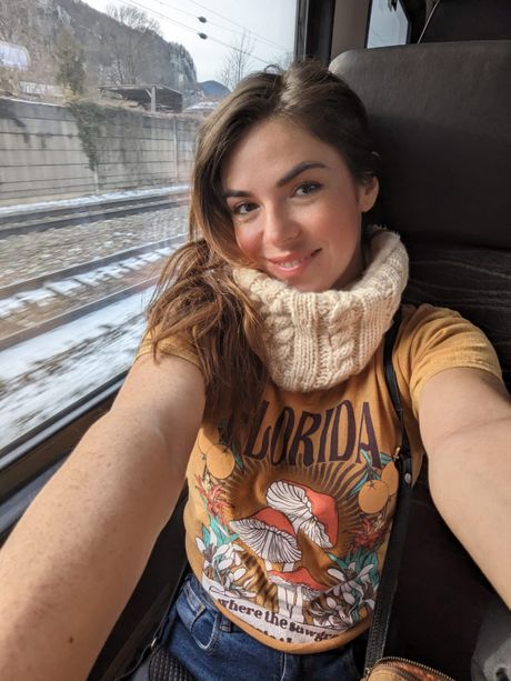 Ana Knežević Ana Knežević