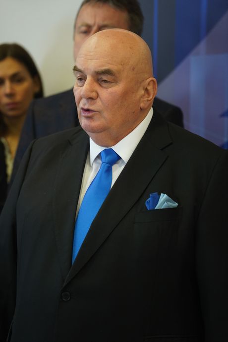 Dragan Markovic Palma, Jedinstvena Srbija Slava