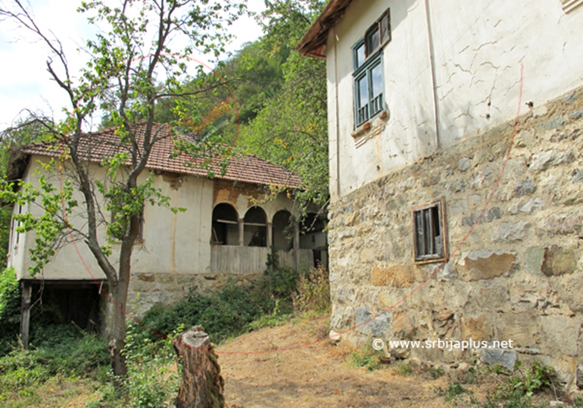 Državna podrška izrazito nerazvijenim opštinama: Uručeni ugovori vredni 87 miliona dinara