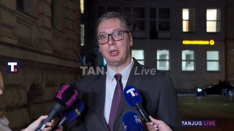 Vucic Minhen - Izjava za medije predsednika Srbije