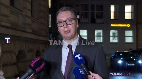 Vucic Minhen - Izjava za medije predsednika Srbije