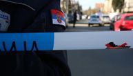 "Pucaću ti u glavu": Naoružani razbojnik upao u radnju u Beogradu, pa uzeo 400.000 dinara