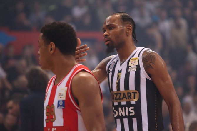 KK Crvena Zvezda - KK Partizan, Derbi, Finale kupa