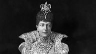 Kraljica Aleksandra kao modna ikona 19. veka: Žene su zbog nje volele čokere, šminku, ali i štap za hodanje