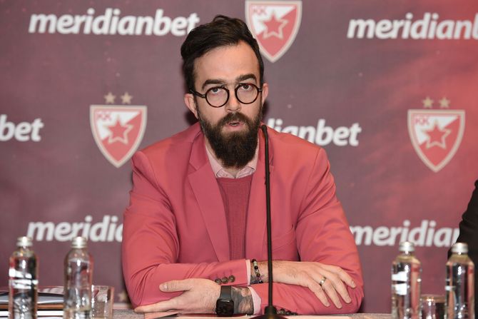 Nemanja Vasiljević Nemanja Vasiljević