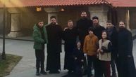 Veliko srce velikog košarkaša: Mirotić iskoristio pauzu za posetu školi u Prizrenu