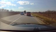 Double tragedy narrowly avoided on Serbian roads: Unhinged overtaking that almost caused terrible accident