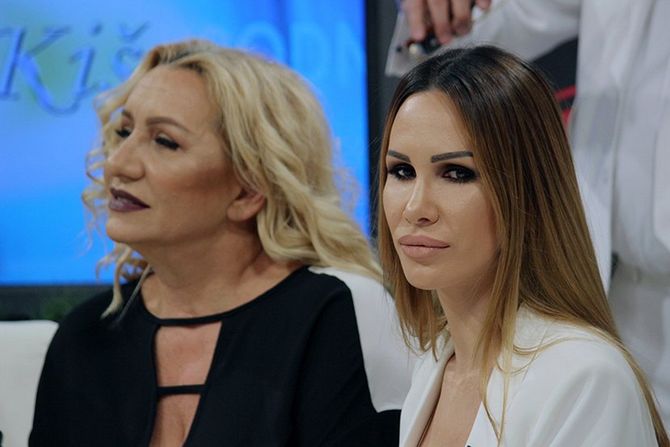 Vesna Zmijanac i Nikolija Jovanović Vesna Zmijanac i Nikolija Jovanović