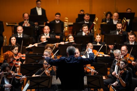 Beogradska filharmonija i dirigent Kristijan Mandeal obeležili jubilej koncertom