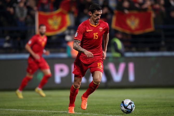 Stefan Savić, fudbal Stefan Savić, fudbal