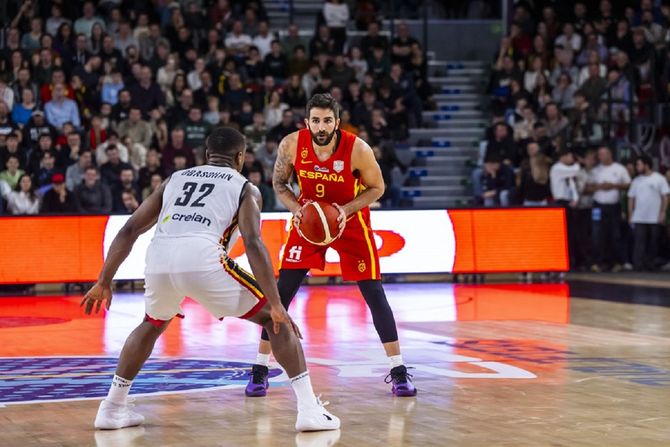 Riki Rubio, košarkaška reprezentacija Španije Riki Rubio, košarkaška reprezentacija Španije