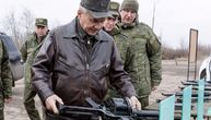 Šojgu razgledao zaplenjeno ukrajinsko oružje, pa u jednom trenutku zastao: "Čije je ovo? Hrvatsko"