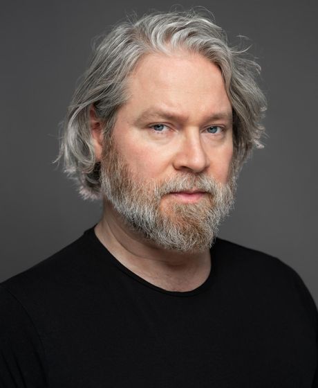 Lukas Loughran Lukas Loughran
