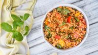 Letnja kus-kus salata sa malo kalorija: Hranljiva, ukusna i savršena za bilo koji obrok