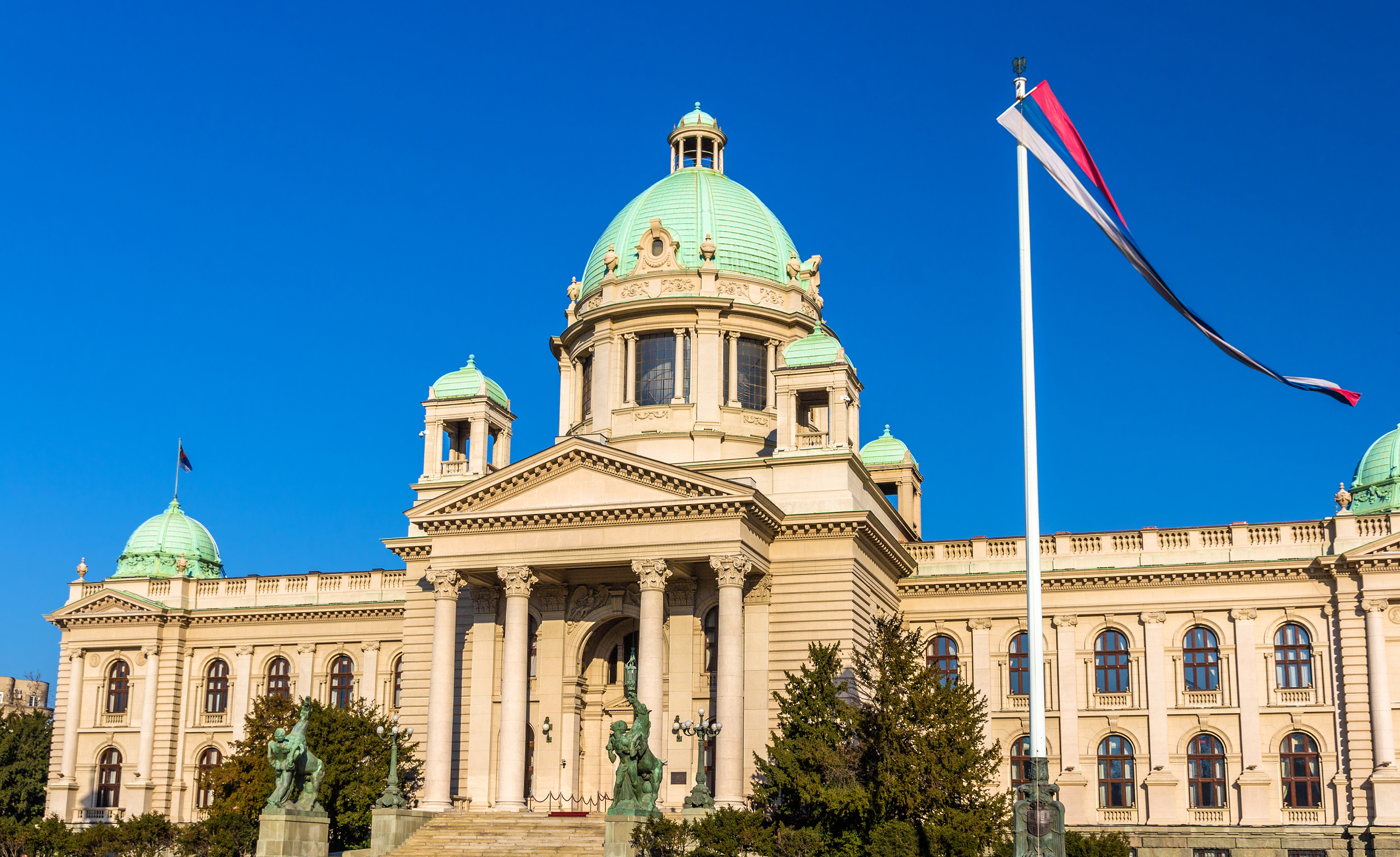 U ponedeljak vanredna sednica Skupštine Srbije, na dnevnom redu 18 tačaka