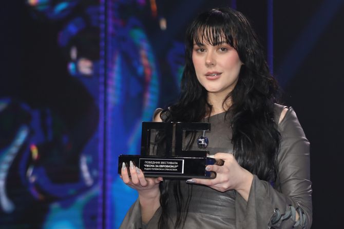 Pesma za Evroviziju 2024  finale pobednica Teya Dora Pesma za Evroviziju 2024  finale pobednica Teya Dora