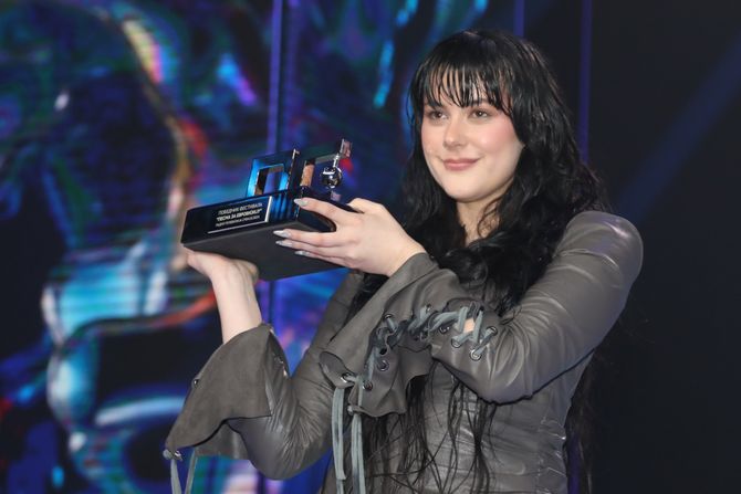 Pesma za Evroviziju 2024  finale pobednica Teya Dora Pesma za Evroviziju 2024  finale pobednica Teya Dora