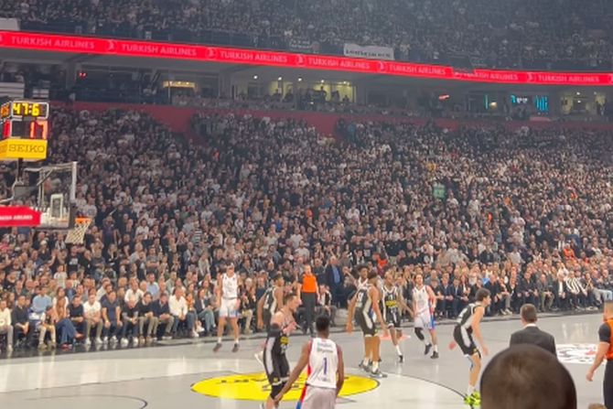 Džejlin Smit Džejlin Smit