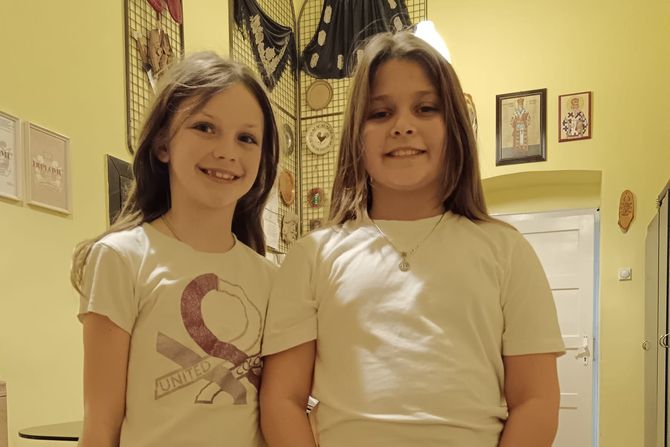 Jovana i Sofija Jovana i Sofija