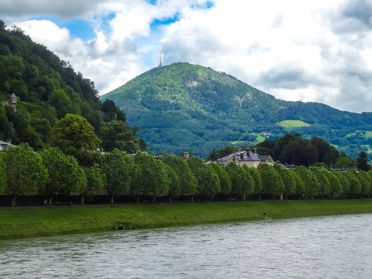 Žena automobilom sletela u ledeni Vrbas!