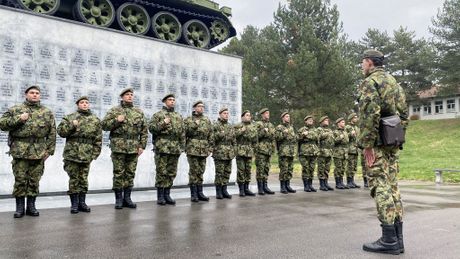 Vojska početak obuke najmlađe generacije vojnika na služenju vojnog roka