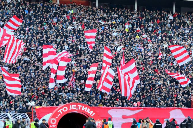 FK Crvena zvezda - FK Partizan 172. večiti derbi navijači Delije