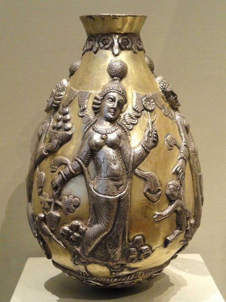 Anahita, persijska boginja vode