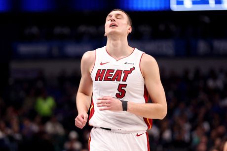 Nikola Jović Nikola Jović