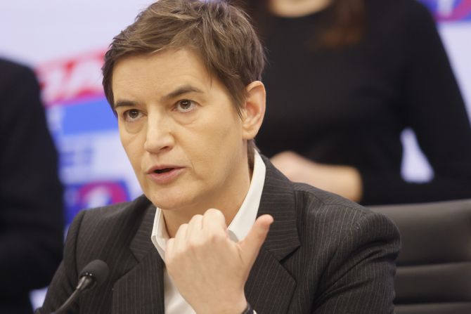 Ana Brnabić konferencija SNS aktivistkinje napadnute