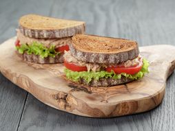 Tuna sendvič