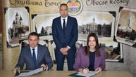 Vujović u Bečeju potpisala ugovor za kapitalni projekat: Krećemo u modernizaciju prečistača otpadnih voda