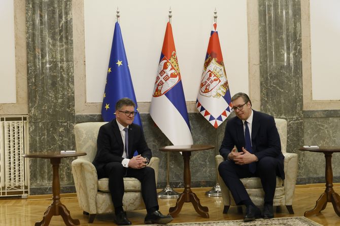 Aleksanar  Vučić i Miroslav Lajčák