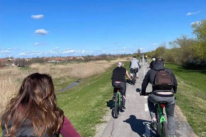 Srbija, Rumunija, biciklistička staza, granični prelaz Srpski Itebej