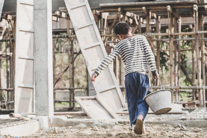 Dečiji rad, Child labour