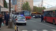 Prve fotografije sa mesta sudara autobusa i dva automobila na Čukarici: Kolaps u oba smera