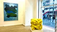 Otvorena izložba slika i skulptura “Zovite me nežnost“ u Kulturnom centru Srbije u Parizu
