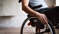 Mladić (24) optužen da je držao noge u SUVOM LEDU kako bi naplatio osiguranje: Sada je težak invalid