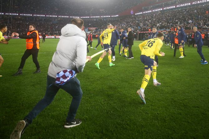 FK Fenerbahče, FK Trabzon