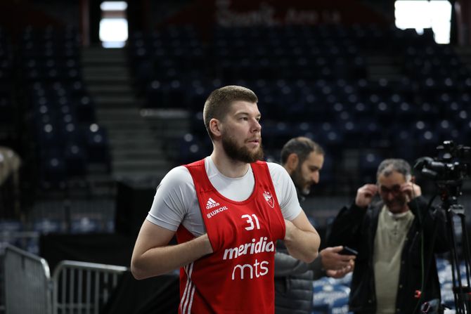 KK Crvena zvezda
