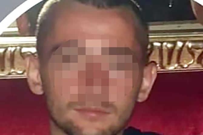 Nemanja R. Nemanja R.