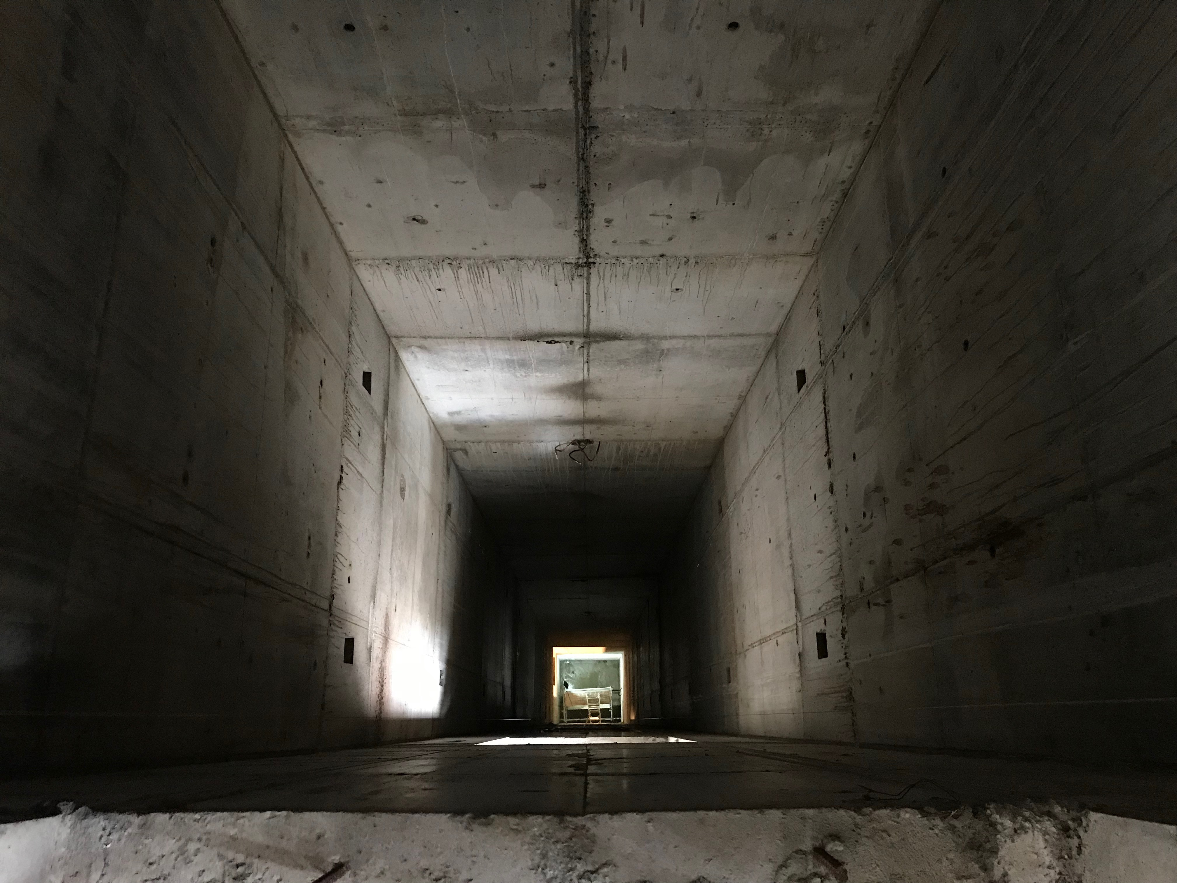 Horor u liftu: Devojčica (15) ušla na 14. spratu i onda je kabina nekontrolisano jurnula ka prizemlju!