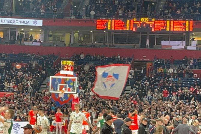 Barjak, Crvena zvezda