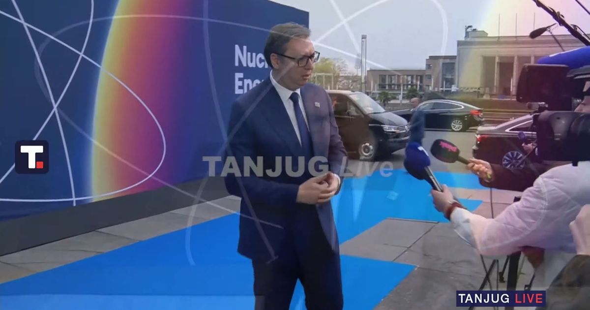 Vučić iz Brisela: Dugo sam razgovarao sa Makronom, dogovorili smo susret