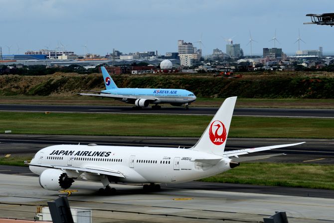 Japan Airlines Korean Air Japan Airlines Korean Air