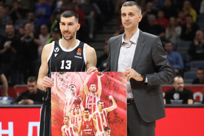 Ognjen Dobrić, Milan Dozet, KK Crvena zvezda - KK Virtus Bolonja