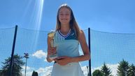 Pretalentovana Luna Vujović (14) ostala bez titule u Antaliji! Čudo iz Srbije poraženo od Bugarke u finalu