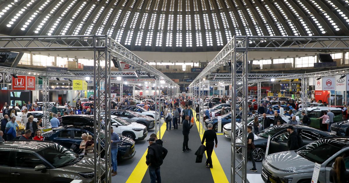 No Mercedes and Porsche at the Car Show: Instead, Chinese Brands Will Have 73 Premieres