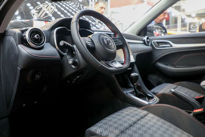 Sajam automobila 2024