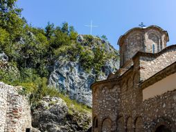 Manastir Vitovnica, Srbija